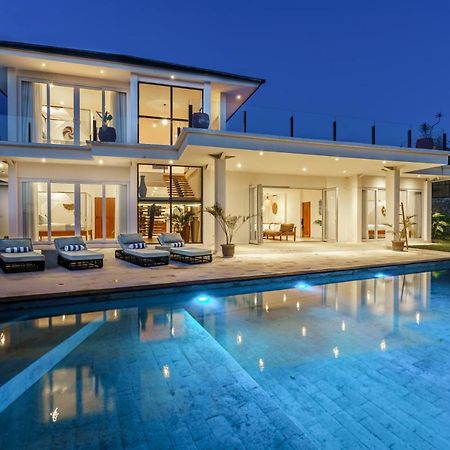 Villa Santosa Heights Kuta  المظهر الخارجي الصورة